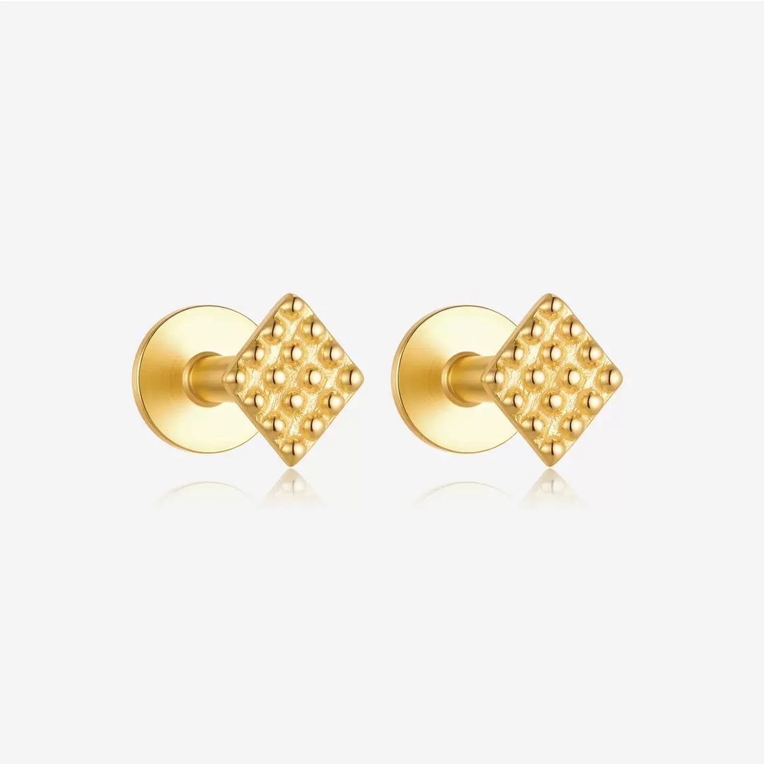 Poppy piercing